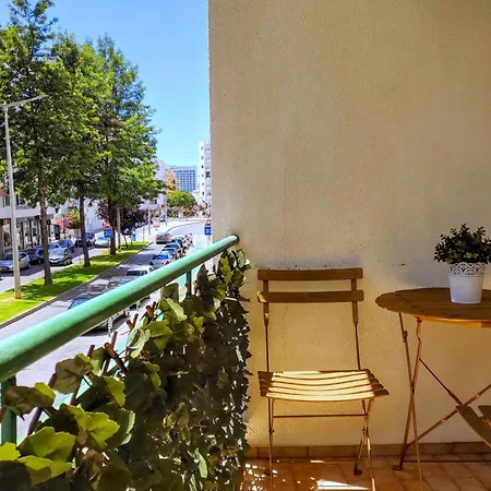 Apartment Avenue Quarteira