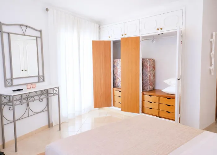 Appartement Avenue - Family-friendly T2 - Estacionamento Privado